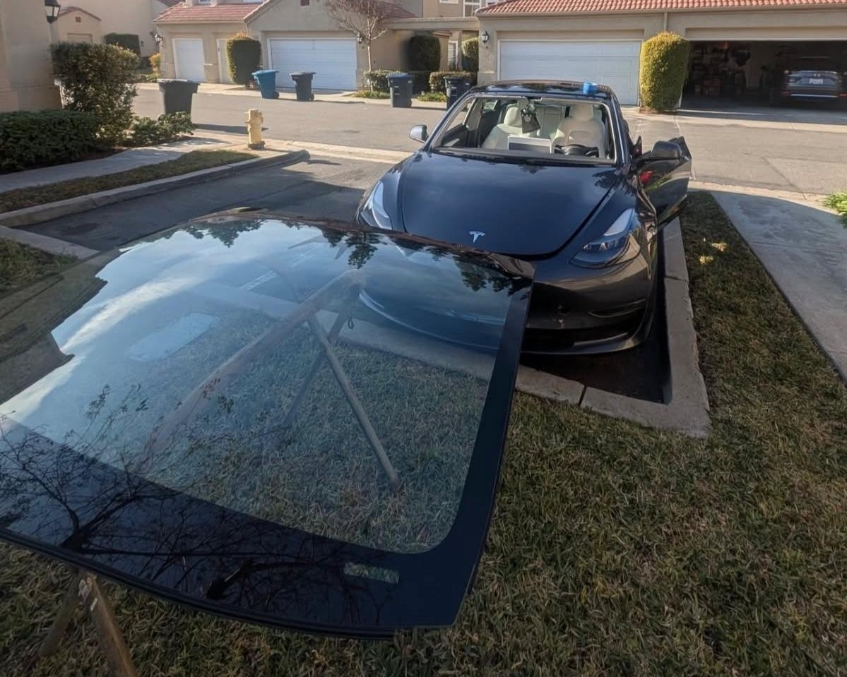 all-glass-1-1024x1024 all-glass-1-1024x1024